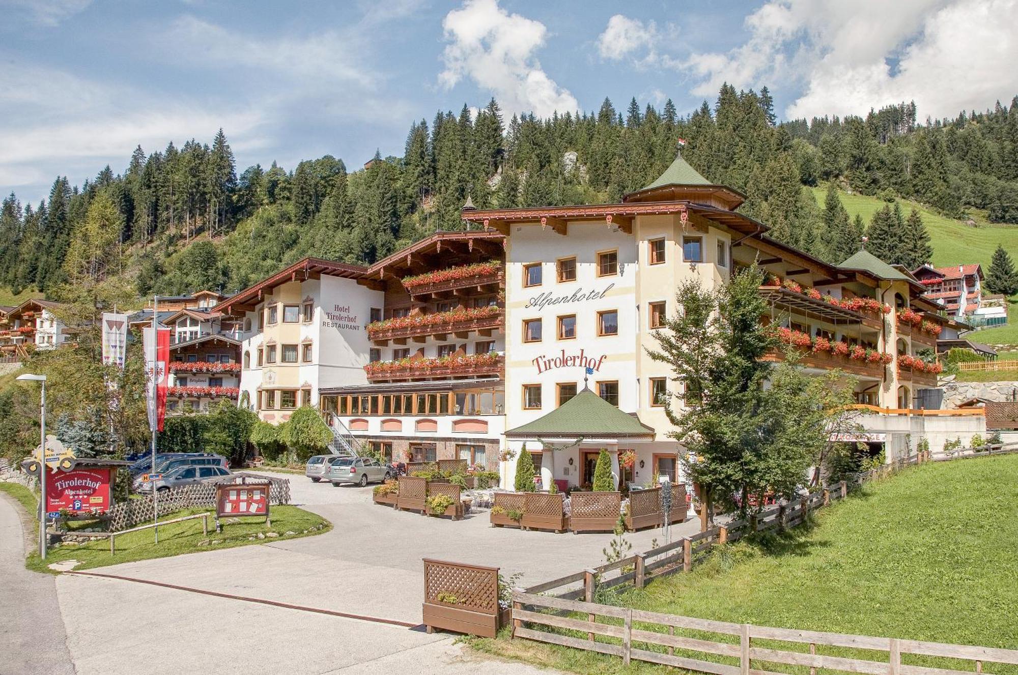 Alpenhotel Tirolerhof 겔로스 외부 사진