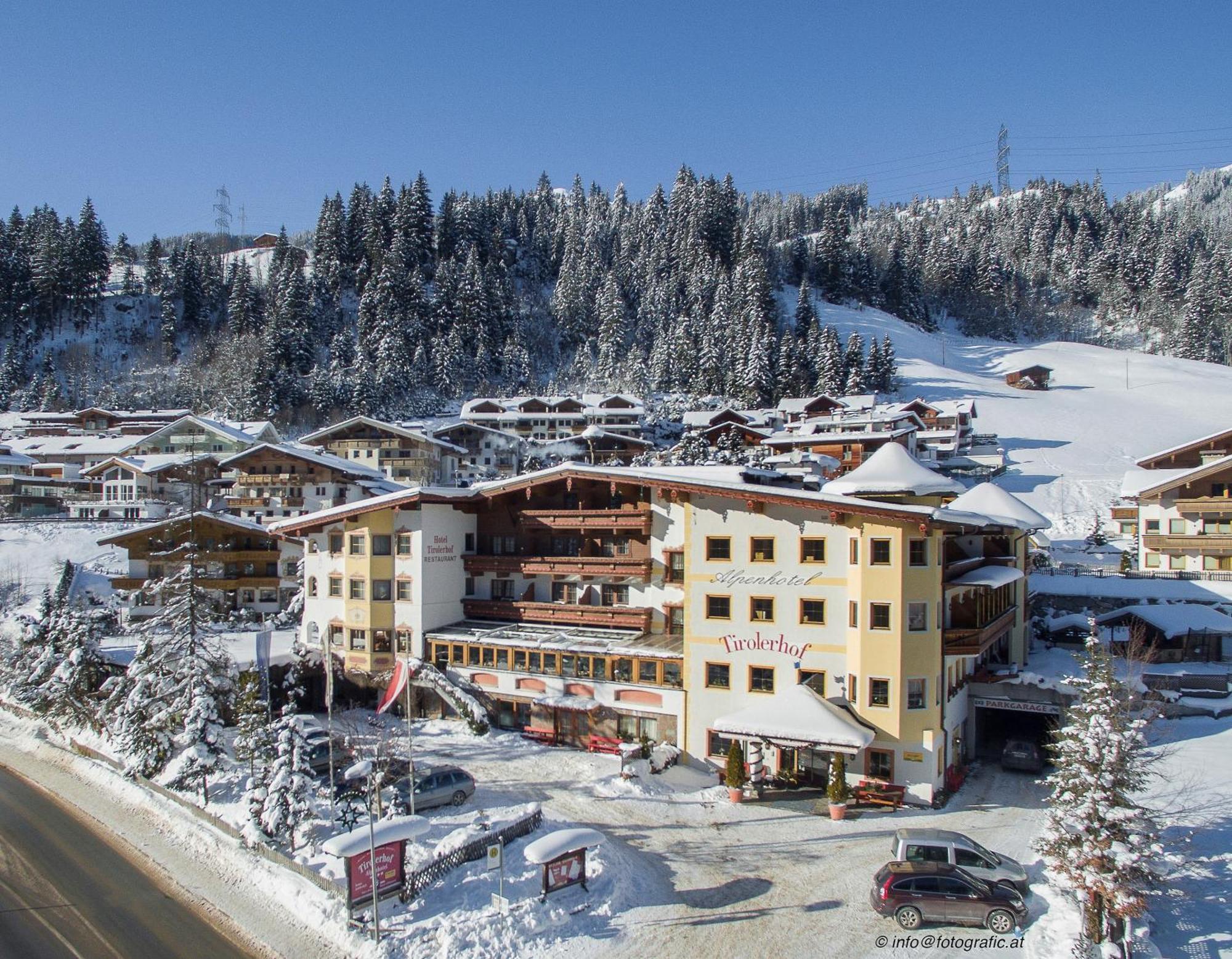 Alpenhotel Tirolerhof 겔로스 외부 사진